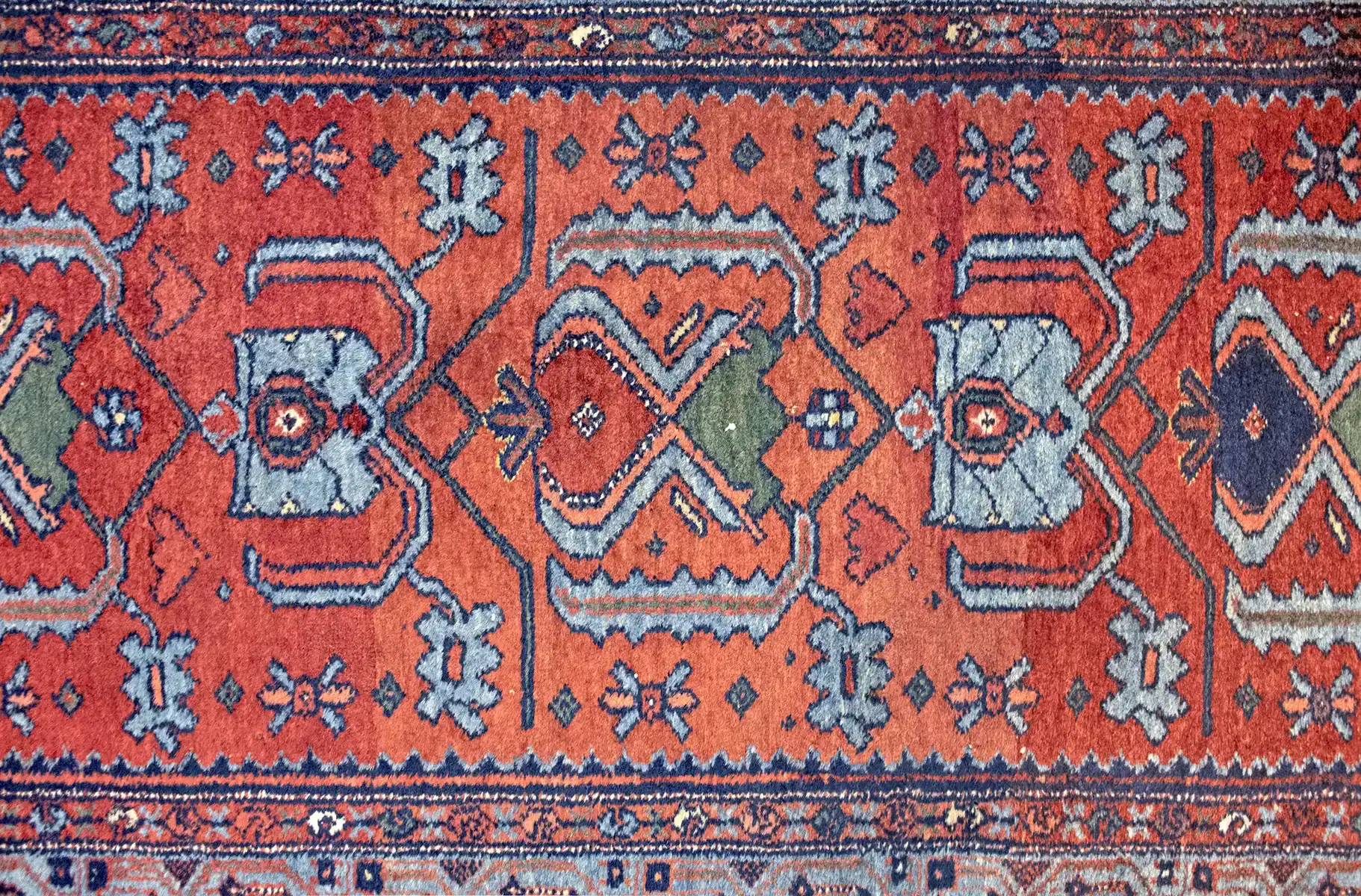 3 x 17 Vintage Lilian Persian Wool Rug - Image 8