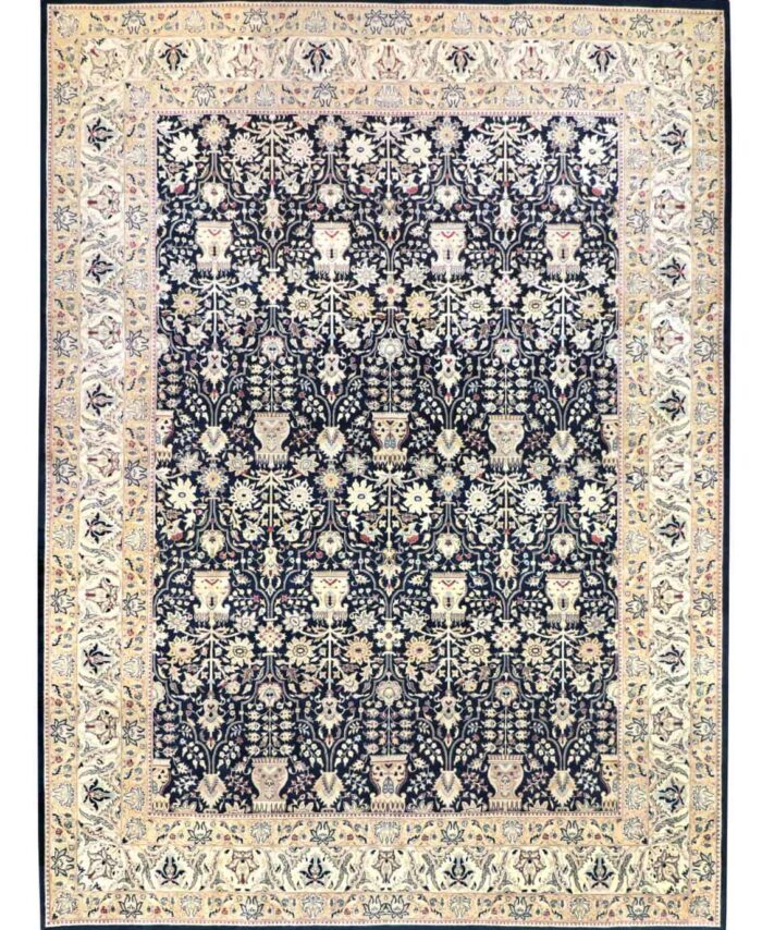 9 x 12 Vintage Pakistan Wool Rug