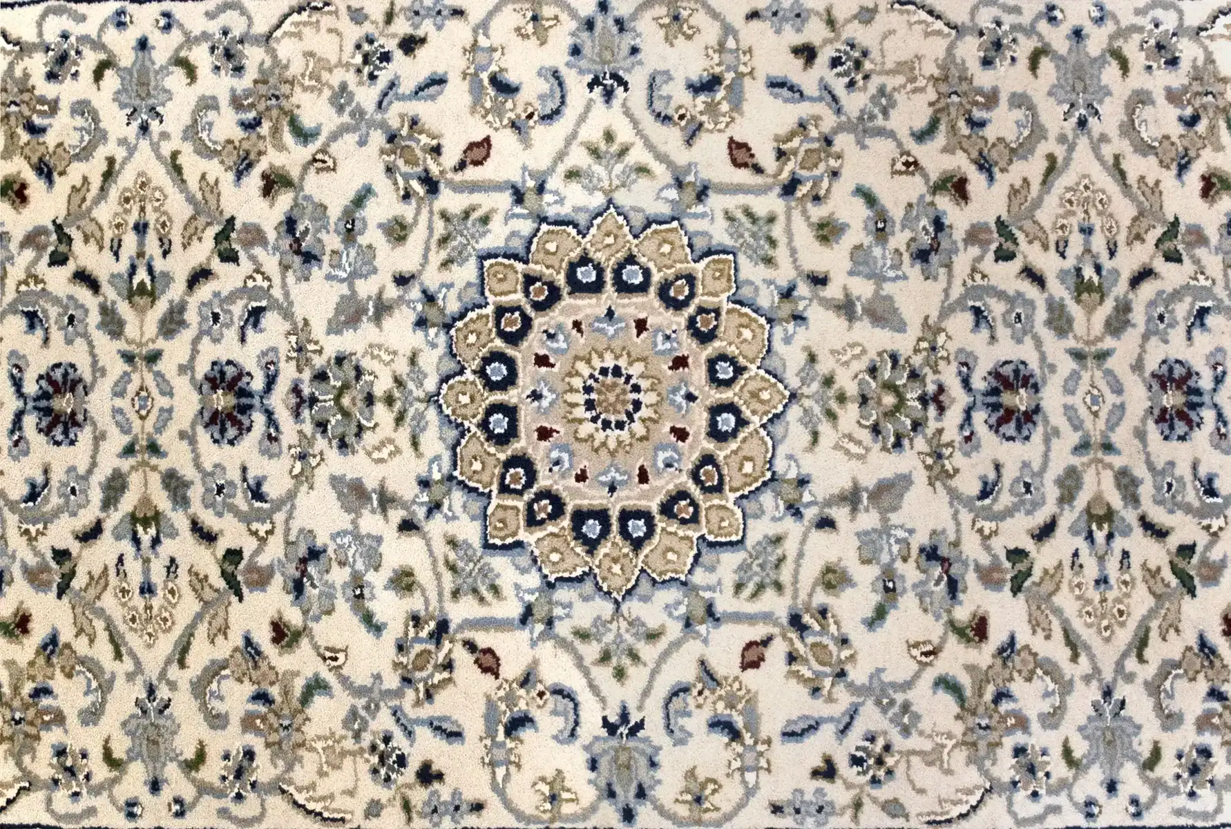 3 x 10 New Nain Indian Wool Rug - Image 3