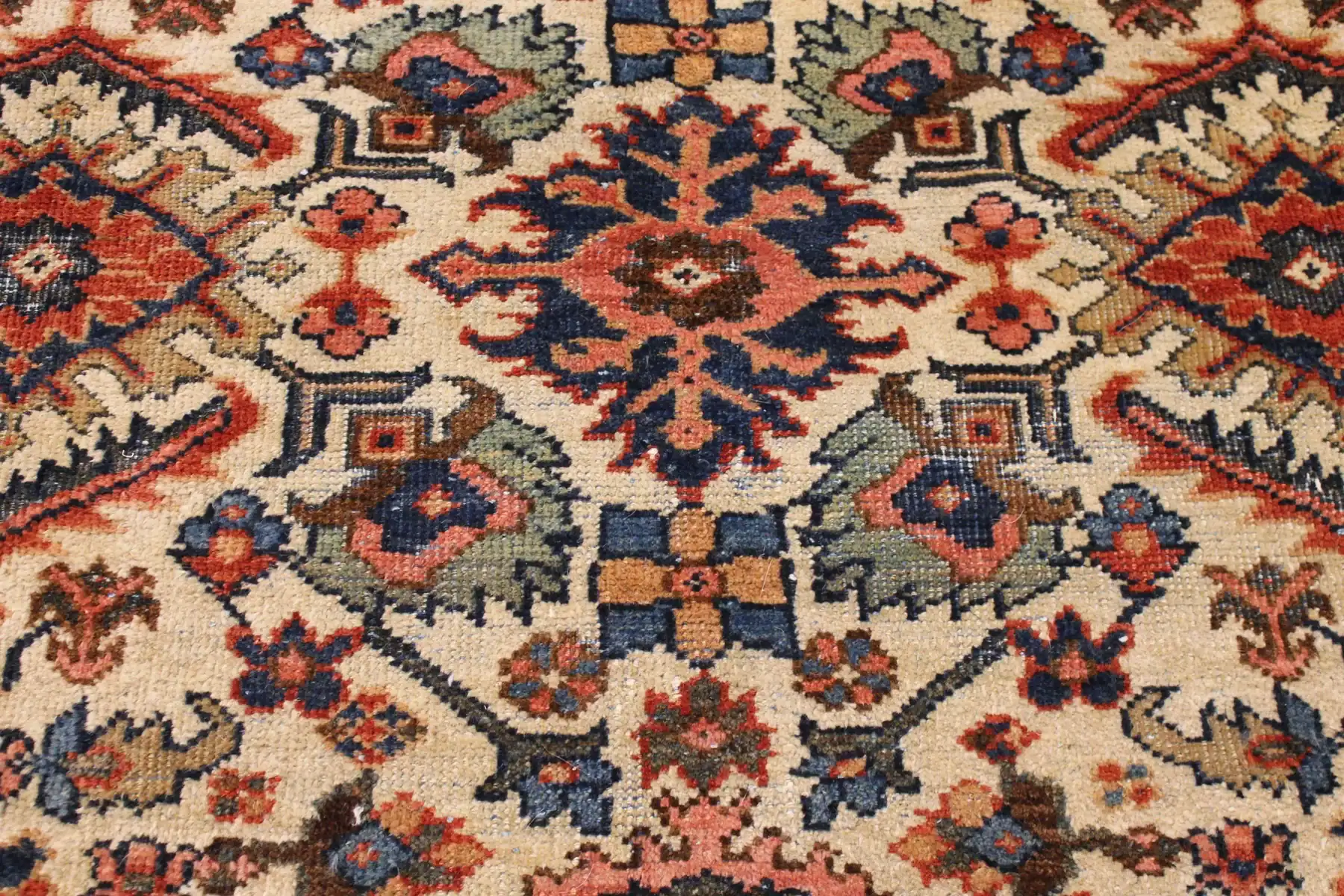 7 x 10 All-Over Design Antique Mahal Rug - Image 6
